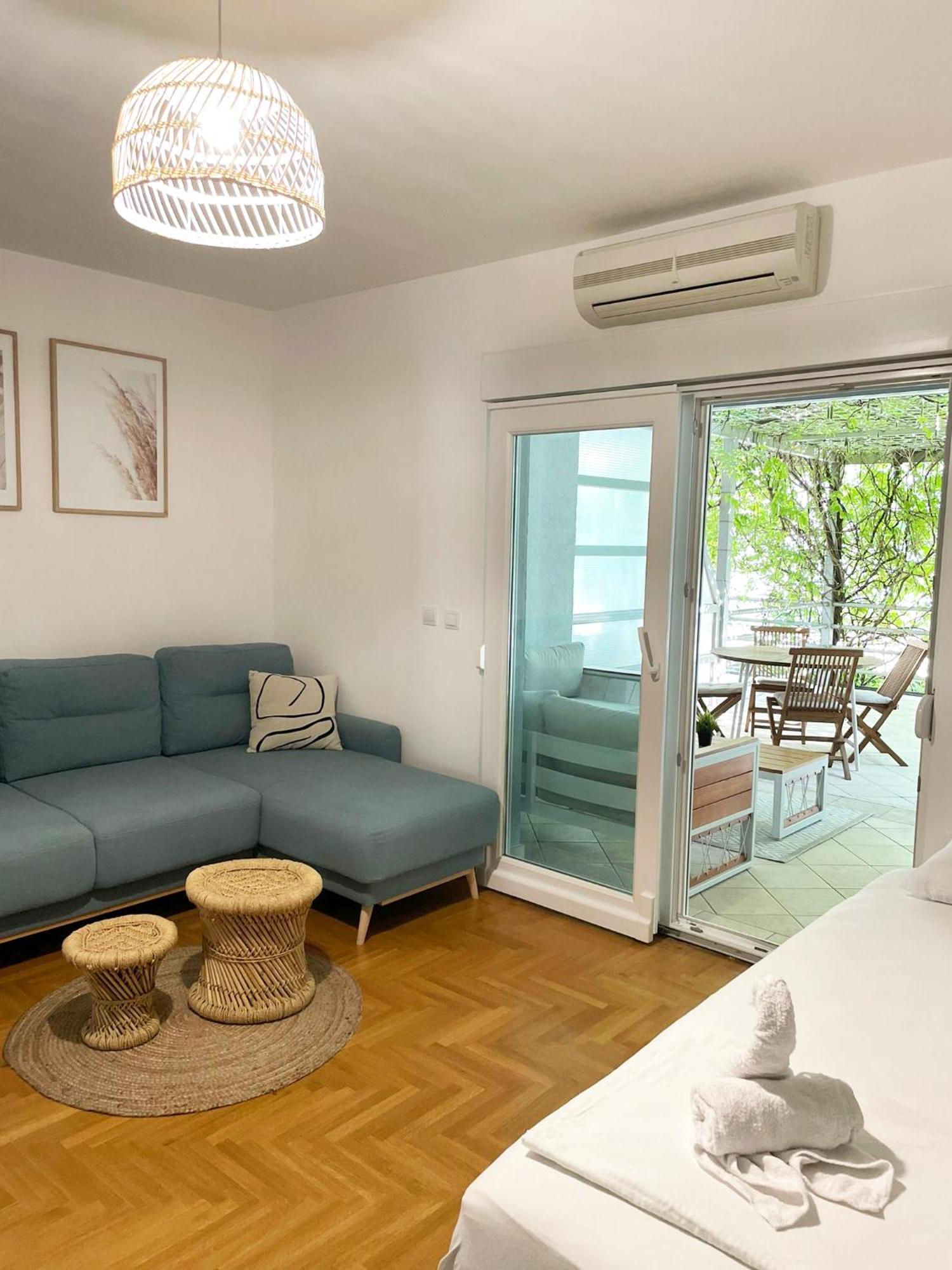 Apartment Dalmatino Baška Voda Exterior foto